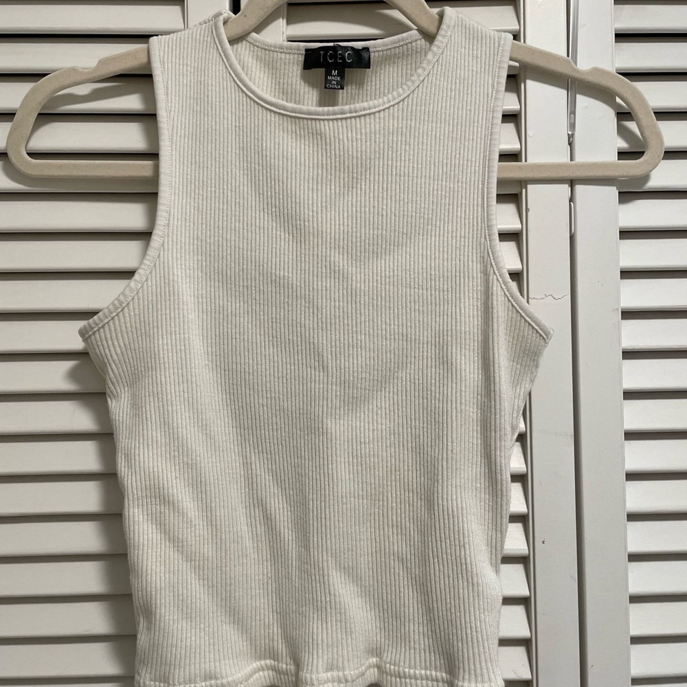 High neck Ribbed Crop top
